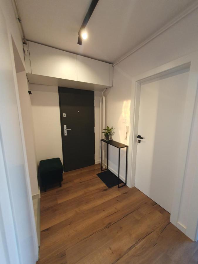 Apartamenty Czesc Krakow Cracóvia Exterior foto