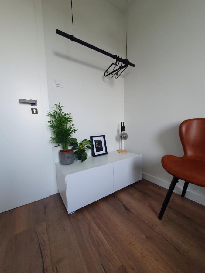 Apartamenty Czesc Krakow Cracóvia Exterior foto