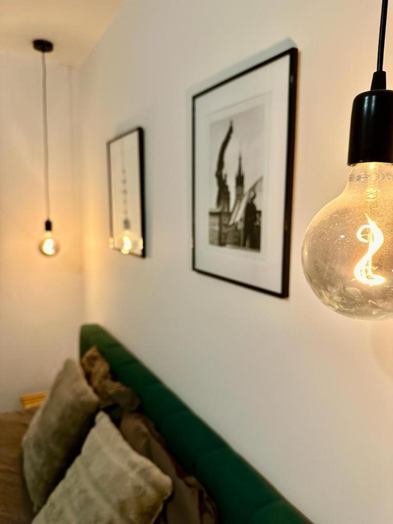 Apartamenty Czesc Krakow Cracóvia Exterior foto